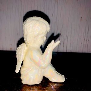 Iridescent Cream Colored Ceramic Angel 😇